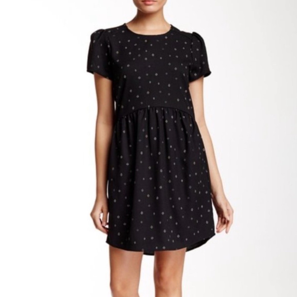 Anthropologie Babydoll Printed Cap Sleeve Dress | 74% OFF